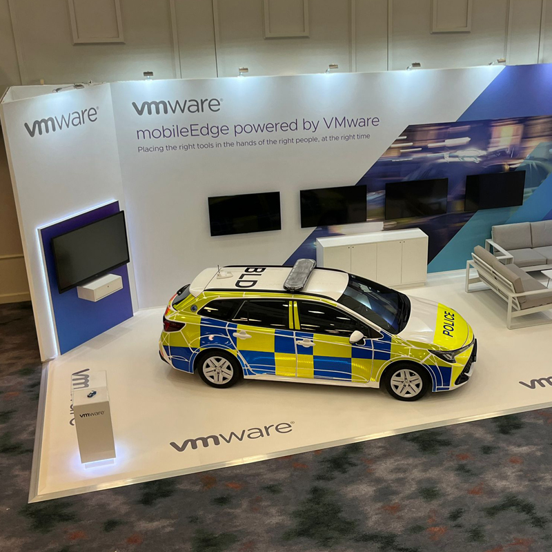 Supporting background image